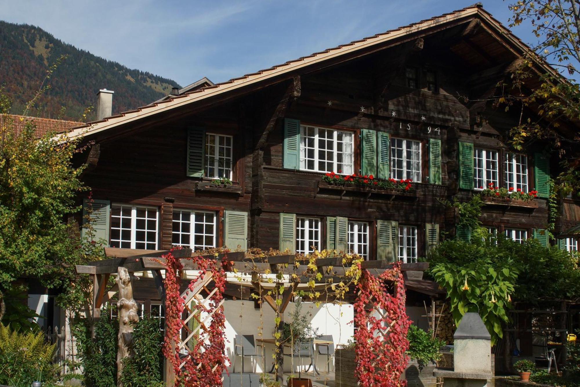 Oldswisshome Matten bei Interlaken Екстериор снимка